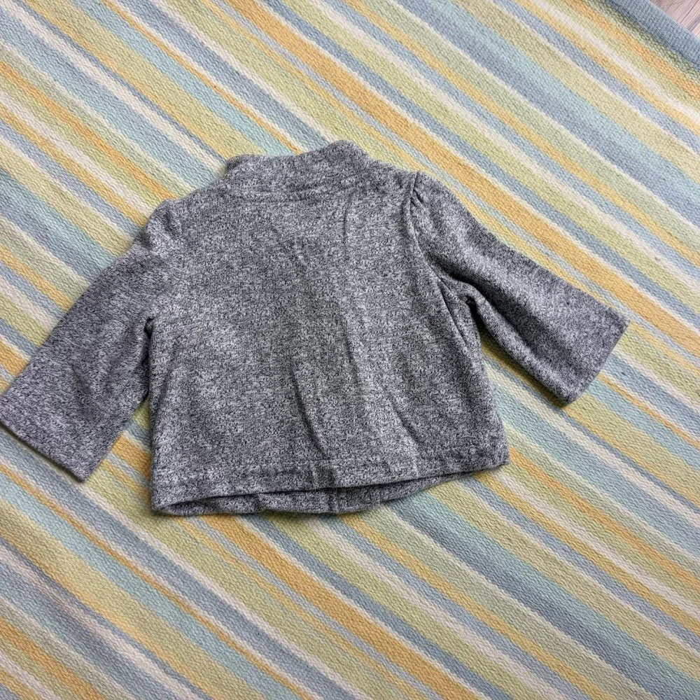 ⭐ Baby Gap gray verigated jacket 3-6 months